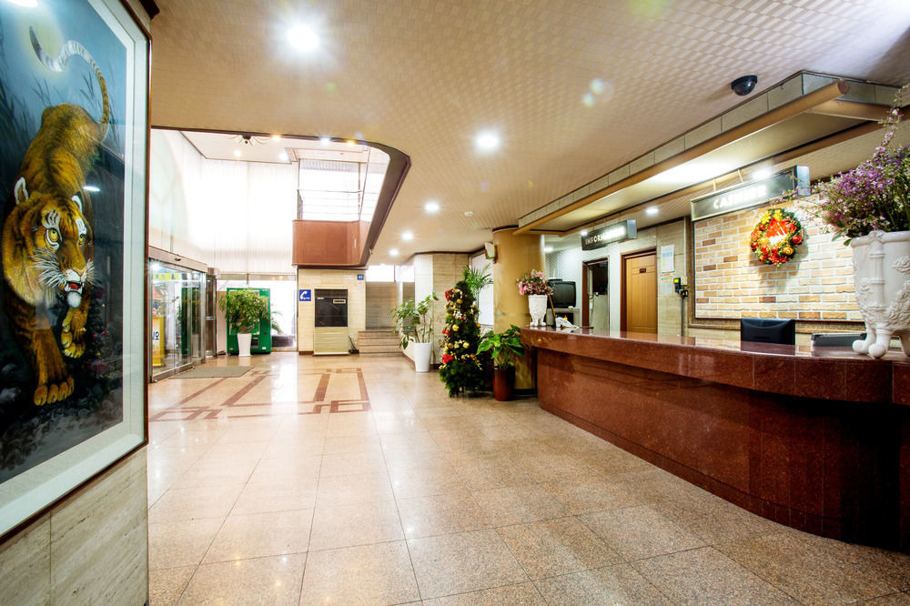 Alps Hotel 济州市 外观 照片