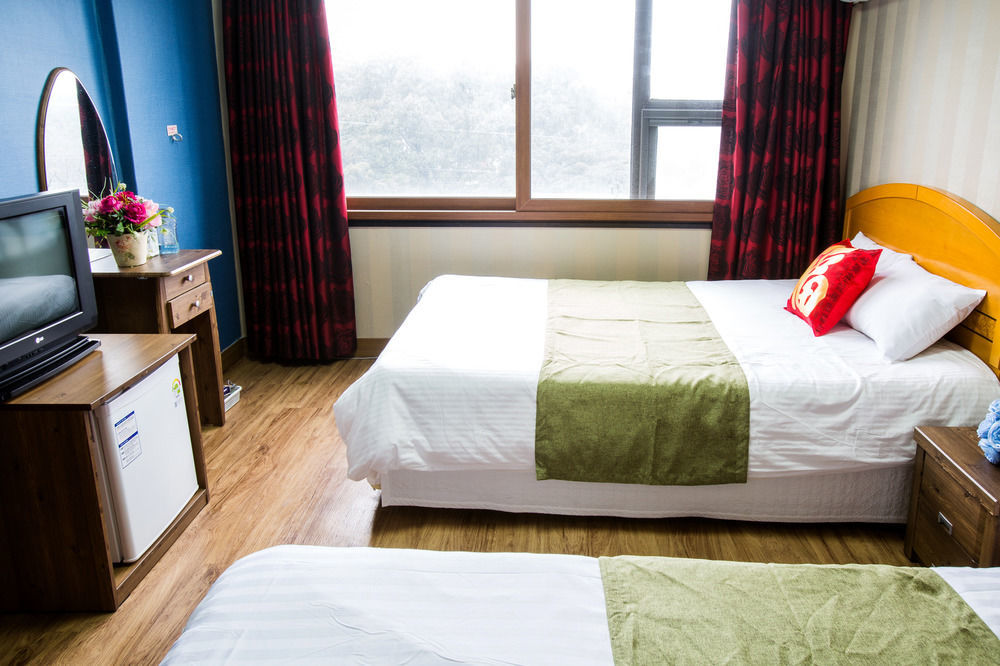 Alps Hotel 济州市 外观 照片
