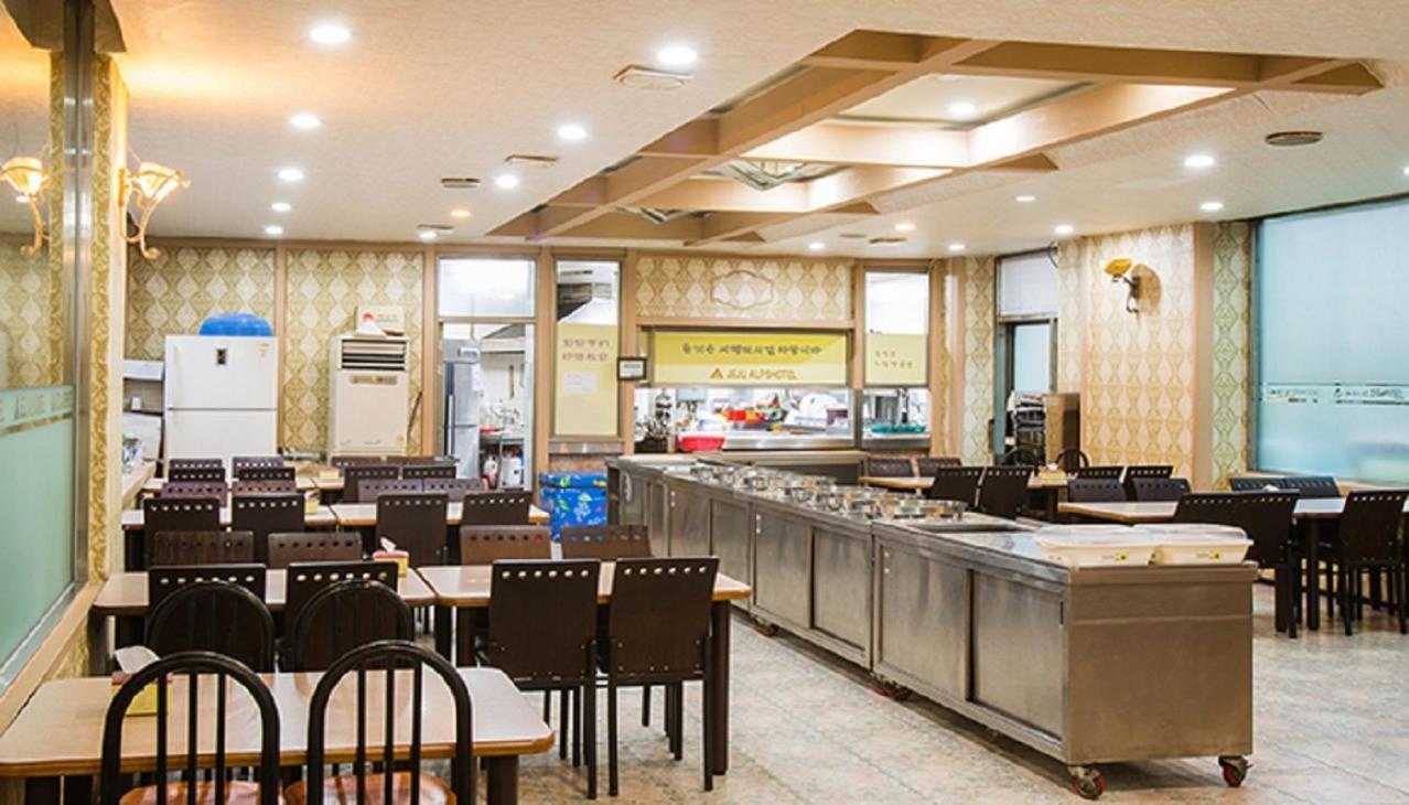 Alps Hotel 济州市 外观 照片